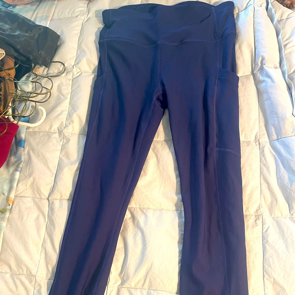 Athleta blue leggings with pockets